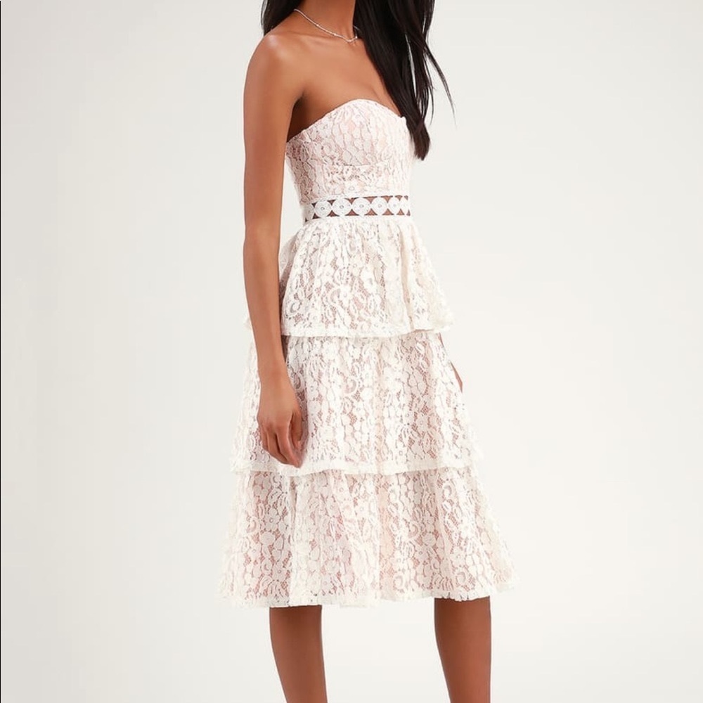 ✨ Lulu’s White lace dress ✨